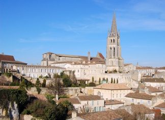 St. Emilion, Bordeaux (Photo: Fabien)
