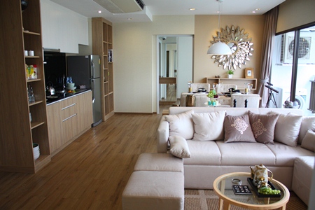 A 69sq-meter 2-bedroom apartment at the show suite.