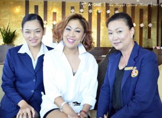 Maneenuch Smerasut, a.k.a. Kru Aun (centre), well known singer and commentator spent a few days of relaxation at the A-One The Royal Cruise Hotel Pattaya recently where she was welcomed by front office managers Thanvadee Vatavattana (left) and Natchaporn Sukprasert (right).