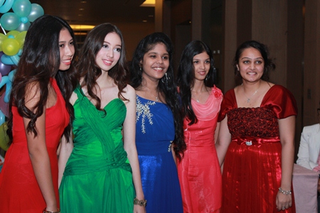 Some of the female IB students from GIS look elegant for their graduation.
