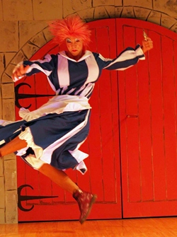 Dame Trott takes to the air!