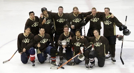 Jogsports – the 2013 TWHL champions.