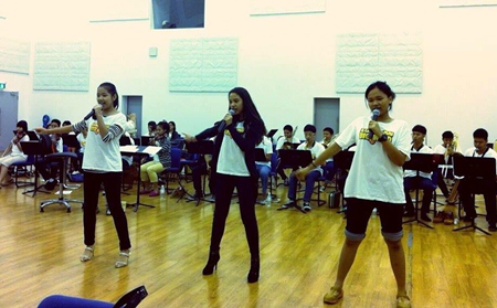 Praw (centre) spent hours rehearsing for the big event.