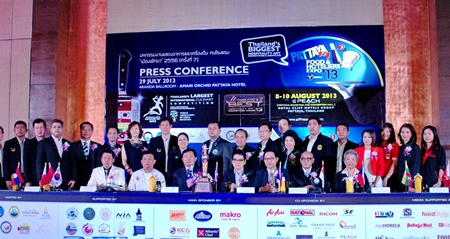 Organizers, hosts, main sponsors and supporters line up for at photo at the press conference held on Monday 29 July 2013 at the Aranda Ballroom, Amari Orchid Pattaya.