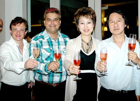 (L to R) Davide Contu Salis, G Four Fine Wines; Tony Malhotra, Pattaya Mail; Nannadda Supakdhanasombat, director of MarCom and Sophon Vongchatchainont GM of Pullman Pattaya Hotel G.