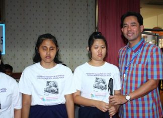 266 disabled, elderly receive mobility, vision aids Mayor Itthiphol Kunplome leads the way, handing out canes to blind people, as part of the city’s drive to help the elderly and disabled.