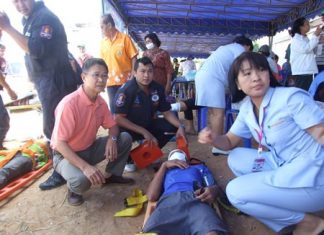 Rayong community runs emergency evacuation drill Residents and rescue workers practice emergency drills in Song Pheenong, Rayong.