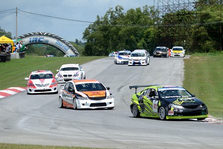 Action from the Super 2000 race, Sunday, August 18.