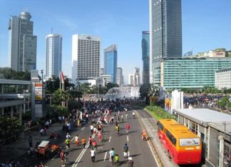 Jakarta, capital of Indonesia, registered 34.2 percent growth in its luxury residential market during the second quarter of 2013. (Photo Wikipedia commons/Gunawan Kartapranata)