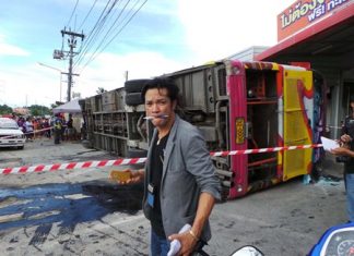 Twelve Chinese tourists were injured when they’re tour bus driver ran a red light in Rayong, lost control and crashed into a restaurant.