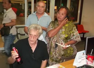 Salvatore Mancuso and Svaldo Dolcege urge police to hurry up and solve this crime before their holiday is over and they have to return home.