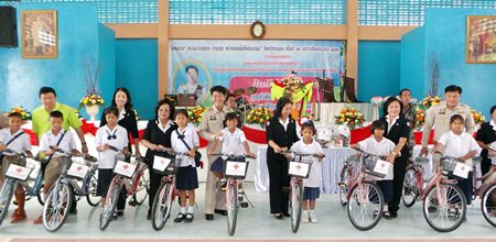 The Rayong Red Cross gave out 10 bicycles to poor children who have to travel far to school.