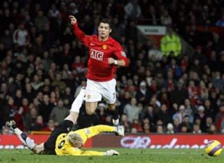 Cristiano Ronaldo for Manchester United v AC Milan – 9.75?