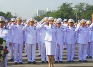 Thais commemorate King Chulalongkorn Memorial Day