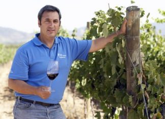 Felipe Tosso, Head winemaker at Viña Ventisquero.
