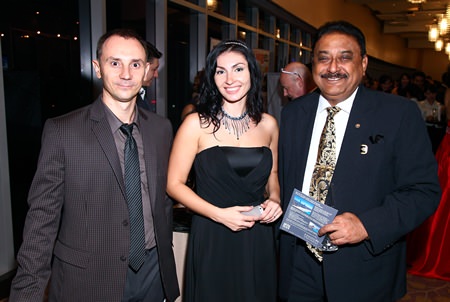 Alex and Irena De Ribas (left & center) of the Russian Real Estate Magazine pose for a photo with Pratheep “Peter” Malhotra, Pattaya Mail Media Group Managing Director.