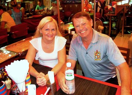 Kari Kuparinen (right), winner of A Flight.