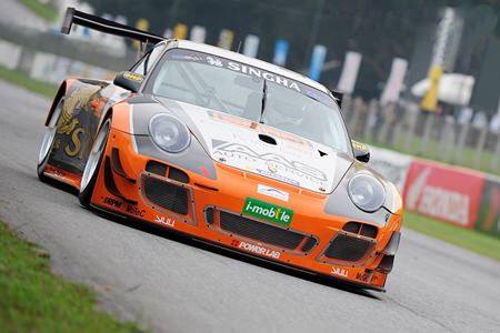 Vuttikorn Inthraphuvasak in his Singha-A Motorsport-Porsche was a double winner in the Class 1 event.