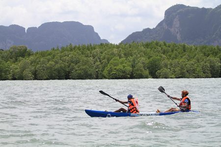 Competitors took on a 9km kayak through the spectacular Tha Lane gorge.