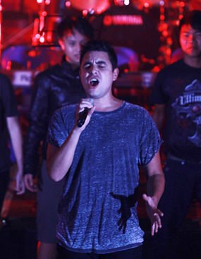 Former member of UK pop act Hear’Say Noel Sullivan ended the Gala Concert with some classics from Queen.