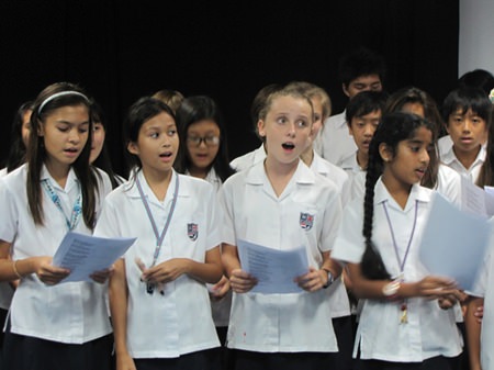 The sopranos and altos rehearsing their sections.