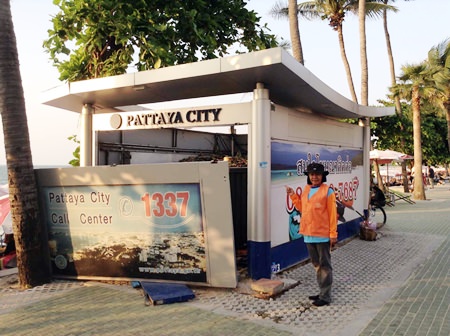 This electrical transformer has been taken over by Beach Road vagrants and prostitutes who are using it as a toilet and shelter for their illegal activities.