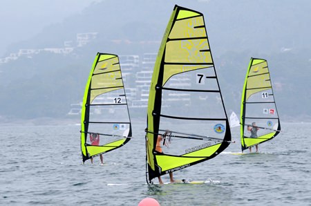 Thailand dominated the windsurfing championship, winning both men’s and women’s divisions.