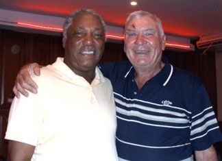 Peter Henshaw is gifted the Medal Ed Wyckoff & Peter Henshaw.