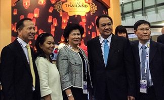 Tourism Authority of Thailand Governor Mr. Thawatchai Arunyik (3rd from right) - See more at: http://www.tatnews.org/within-every-crisis-lies-an-opportunity-tat-governor/#sthash.Ero47w4o.dpuf