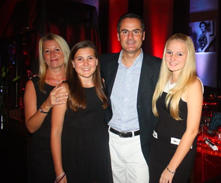 Richard Margo, RM of Amari Orchid, Pattaya, enjoys ringing in the New Year with his family at the Mantra restaurant and bar.