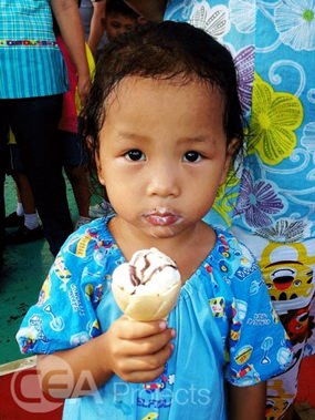 Cold ice cream on a hot day - what could be better?
