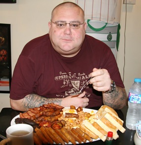 David Brindsley from Newcastle make a good attempt, but the ‘Breakfast Challenge’ was just too much for him.