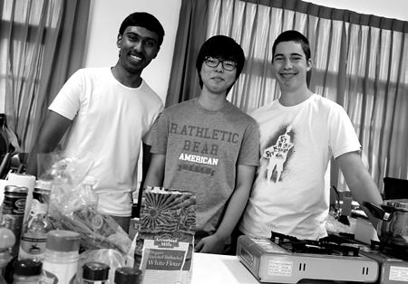 Regents’ IB students add cooking to their repertoire as they prepare for life at university!