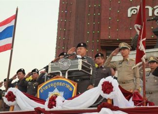 Thailand’s police chief, Gen. Adul Saengsingkaew (center) formally issues holiday orders to Pattaya-area cops.