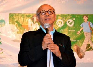 Thongchai Phansawat, president and founder of the Thai Cycling for Health Association, campaigns to raise awareness about daily bicycle use.