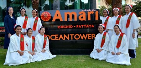 Students of Lovers of the Cross of Chantaburi, accompanied by Sister Mingkwan Pholmool, joined with the children of Pattaya Orphanage for their Christmas PCEC Concert.