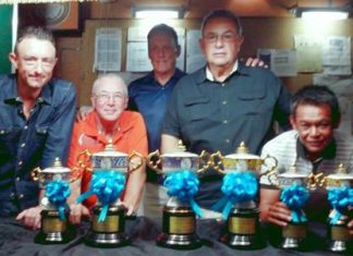 PGS Championship winners (left-right): Iain Wilson, Dave Plaiter, David Thomas (PGS Captain), John Chelo and Wichai Tananusorn.