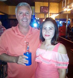 ‘Michelle’, a.k.a. ‘Mike the Taxi’ (left) at Blue Sky.