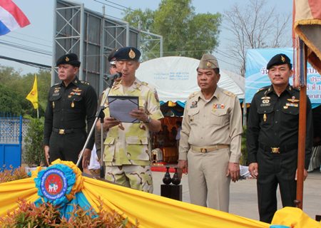 Chonburi Gov. Khomsan Ekachai leads the commemoration of the 60th anniversary of Thailand’s Volunteer Defense Corps.