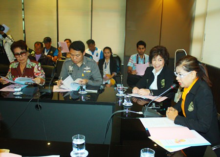 Jintana Maensurin (right), acting director of the Pattaya Education Office, leads a meeting to prepare for April’s Songkran celebrations and rice festivals.