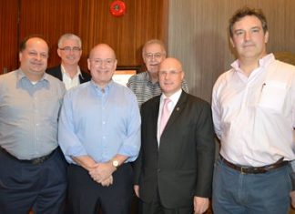 (L to R) Executive Director Greg Watkins, Amari Orchid Pattaya GM Brendan Daly, previous Chairman Graham Macdonald, current vice-chair Chris Thatcher, Director David Cumming, and Charles Turner.