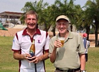 Neil Griffin (right) celebrates a rare win with Skinny Newton on the 1st tee at Greenwood.