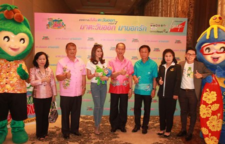 Chonburi Gov. Khomsan Ekachai (center) and friends announce the Colors of the East festival will return to Pattaya Beach March 27-30.