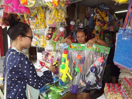 Tongrian Premwinai, the owner of Rung Jarern store said, “These jumbo water guns are the most popular this year.”