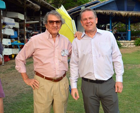 (L to R) George T, Strampp, Managing Partner of AMS Thailand and Tony Emmett from AusCham.