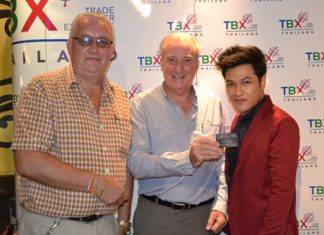 (L to R) Steve Graham, Dr. Iain Corness and and Sutthawee Thipphayusit, Trade Coordinator of TBX Pattaya announce the launch of the newly formed Trade Barter eXchange (TBX).