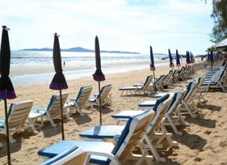 Martial Law, followed by a curfew, and both done during the slow season equals empty beaches in Pattaya.