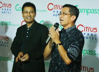 Suriya Songsomboon, General Manager of Citrus Parc Hotel Pattaya welcomes representatives from over 60 tourism agencies to the open house party.