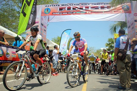 Mountain bikers prepare at the start line of the 2014 Pattaya Mountain Bike Challenge.