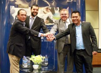 (Left to right): Golden Tulip Southeast Asia Managing Director, Mark Van Ogtrop; Louvre Hotels Group Chief Development Officer, Matthieu Evrard; Louvre Hotels Group CEO, Pierre-Frederic Roulot and Golden Tulip Indonesia Vice President, Erick Herlangga shake hands after announcing the new expansions plans for the hotel chain in Indonesia.